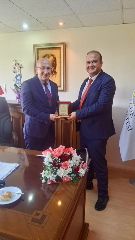 Enstitümüzde Devir Teslim Töreni Gerçekleştirildi